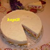 Osvežavajuća torta sa malinama